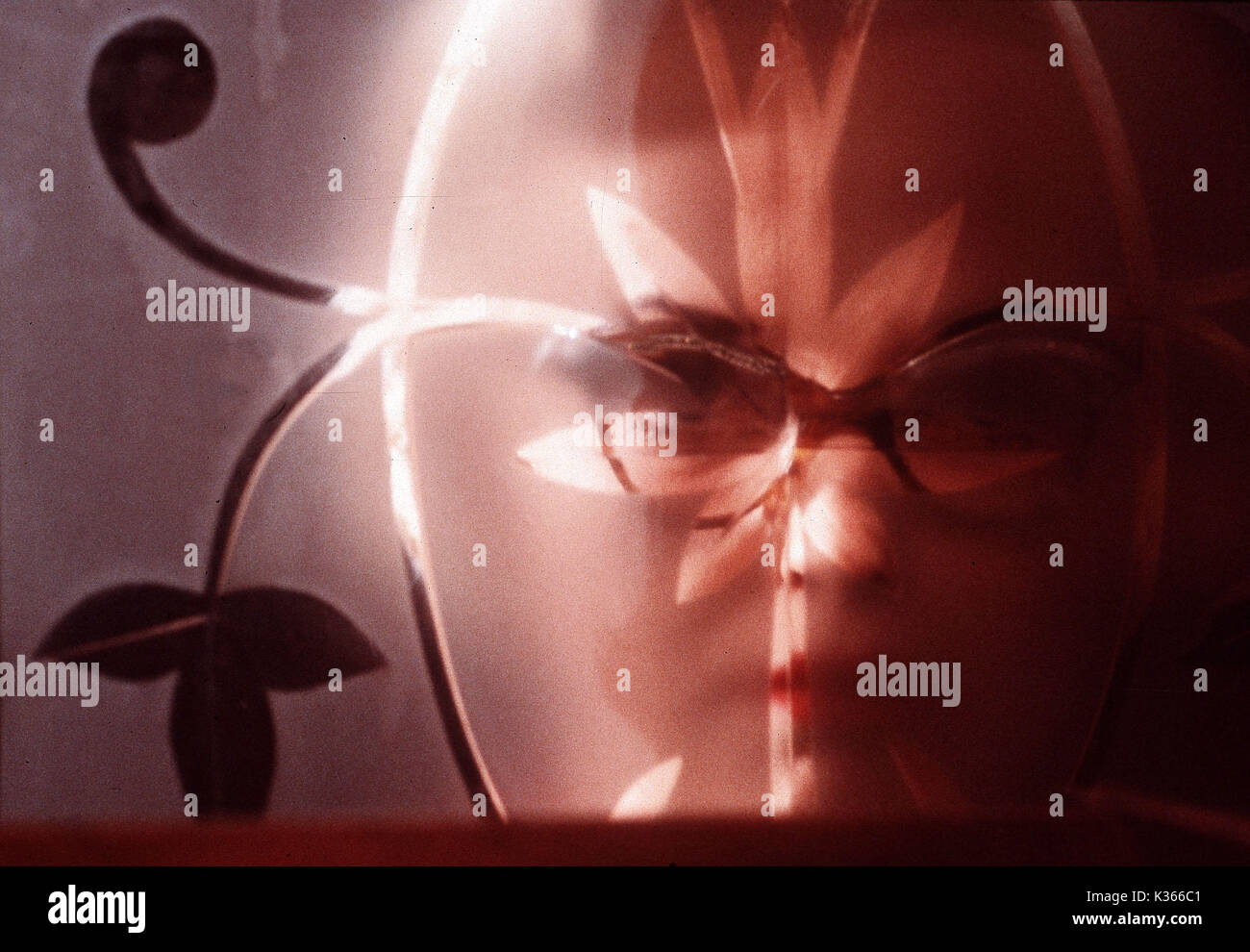 Tanz MIT EINEM FREMDEN MIRANDA RICHARDSON ALS RUTH ELLIS Datum: 1985 Stockfoto