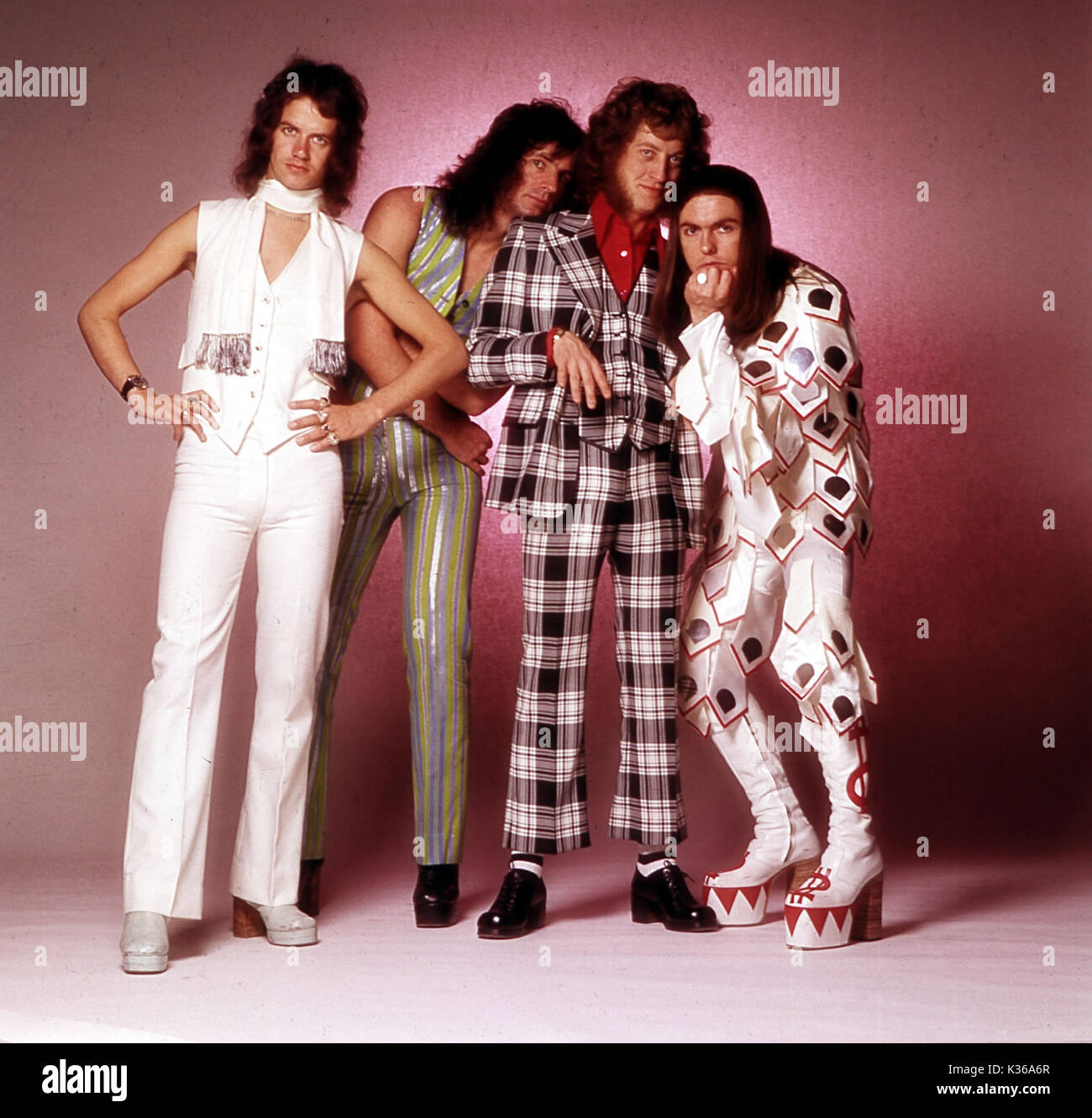 Flamme L-R, JIM LEA, DON POWELL, NODDY HOLDER, DAVE HILL SLADE Stockfoto