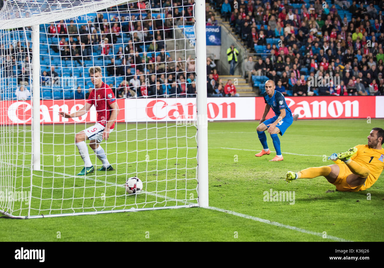 Oslo, Norwegen. 01 Sep, 2017. Norwegen, Oslo - September 1, 2017. Norwegen ist bis 2-0 auf ein Eigentor während der WM-Qualifikationsspiel zwischen Norwegen und Aserbaidschan an Ullevaal Stadion in Oslo. Credit: Gonzales Foto/Alamy leben Nachrichten Stockfoto