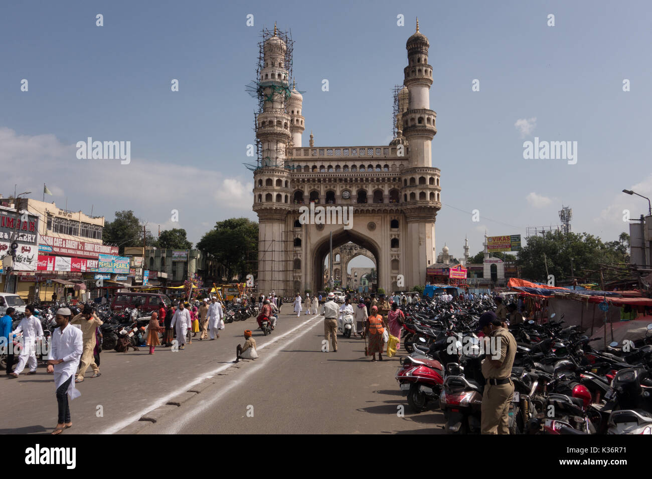 Hyderabad, Indien-02 September 2017. morgen Szenen an die ikonische charminar während des Eid al-Adha, hat keine bestimmte Zeitdauer in Hyderabad, Indien. Sanjay borra/alamy Nachrichten Stockfoto