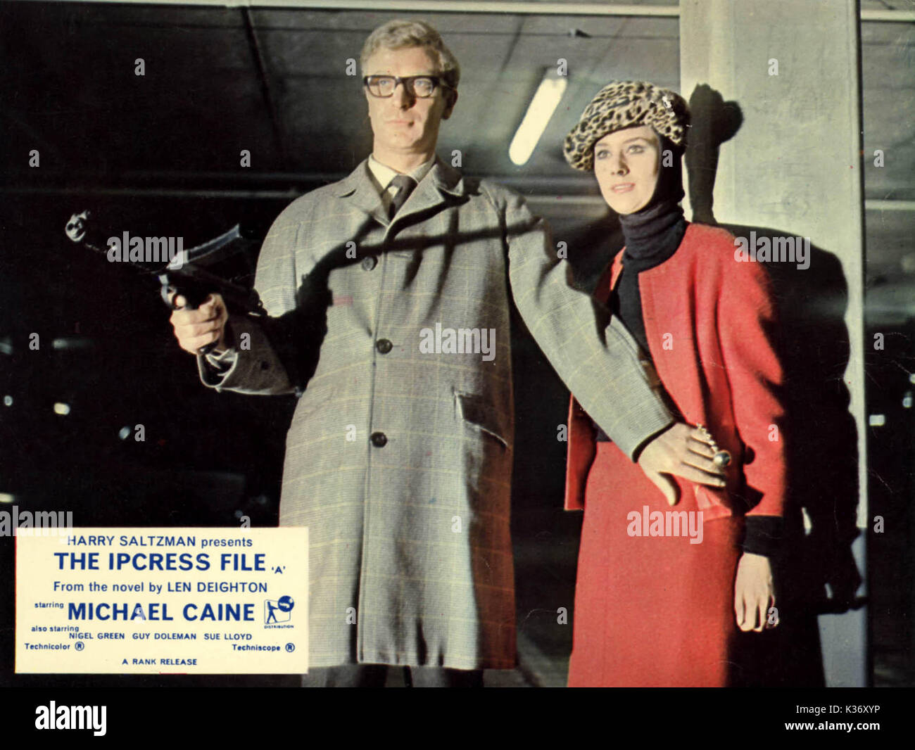 Die IPCRESS FILE Michael Caine als Harry Palmer, SUE LLOYD ALS JEAN COURTNEY Datum: 1965 Stockfoto