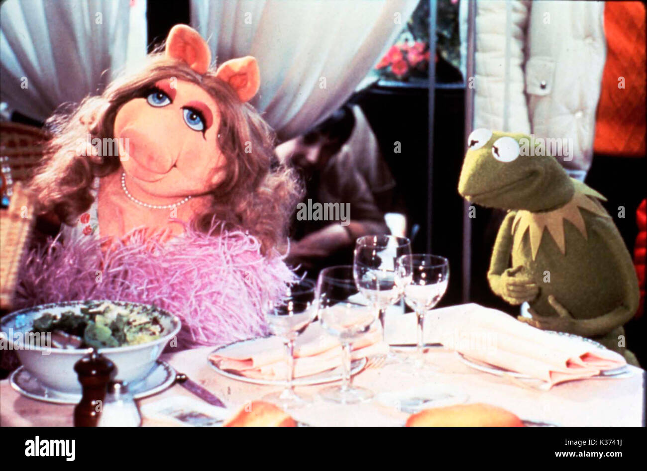 MUPPET SHOW Miss Piggy und KERMIT der Frosch Stockfotografie Alamy