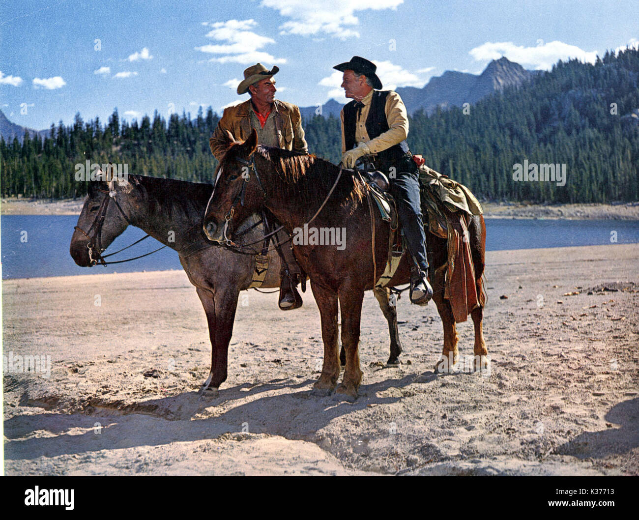 RIDE THE HIGH COUNTRY RANDOLPH SCOTT UND JOEL McCREA Datum: 1962 Stockfoto