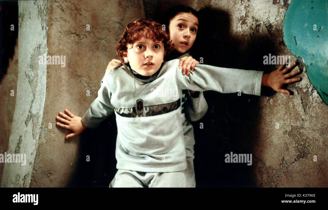 SPY KIDS DIMENSION FILMS/TROUBLEMAKER STUDIOS ALEX VEGA, DARYL SABARA Datum: 2001 Stockfoto