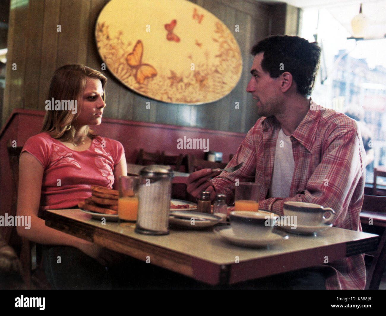 TAXI DRIVER JODIE FOSTER, ROBERT DE NIRO Datum: 1976 Stockfoto