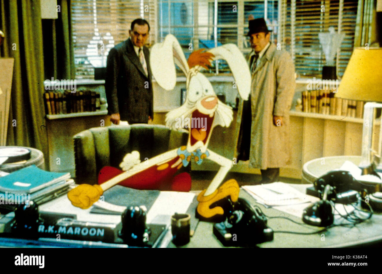 WHO Framed Roger Rabbit WALT DISNEY PICTURES BOB HOSKINS, rechts Datum: 1988 Stockfoto