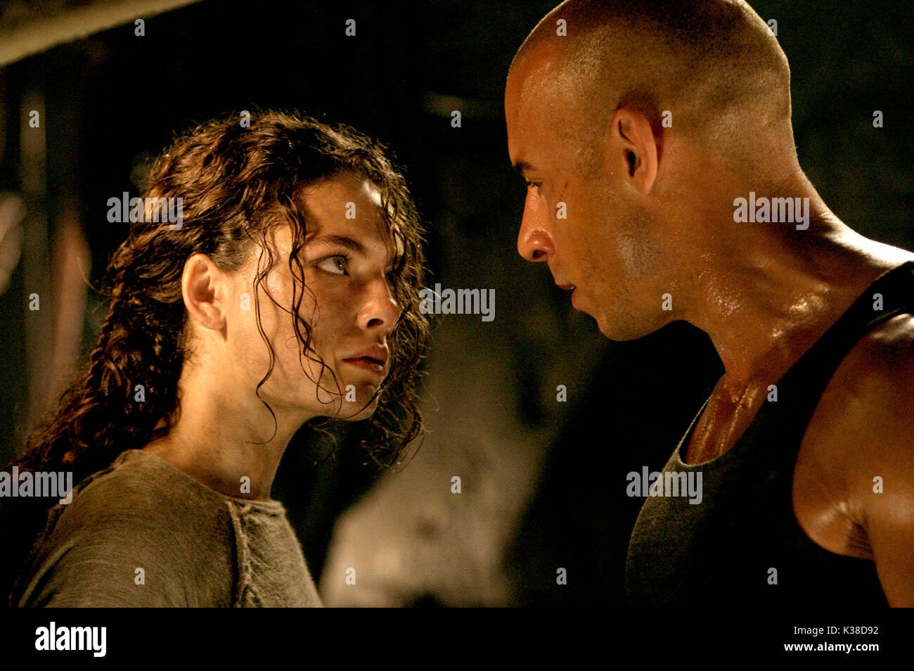 Die Chroniken von RIDDICK ALEXA DAVALOS UND VIN DIESEL Datum: 2004 Stockfoto