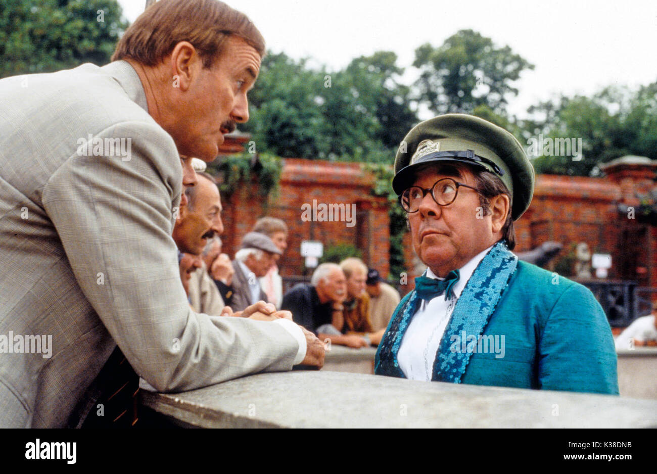 Wilde Kreaturen UNIVERSAL PICTURES John CLEESE, Ronnie Corbett Datum: 1995 Stockfoto