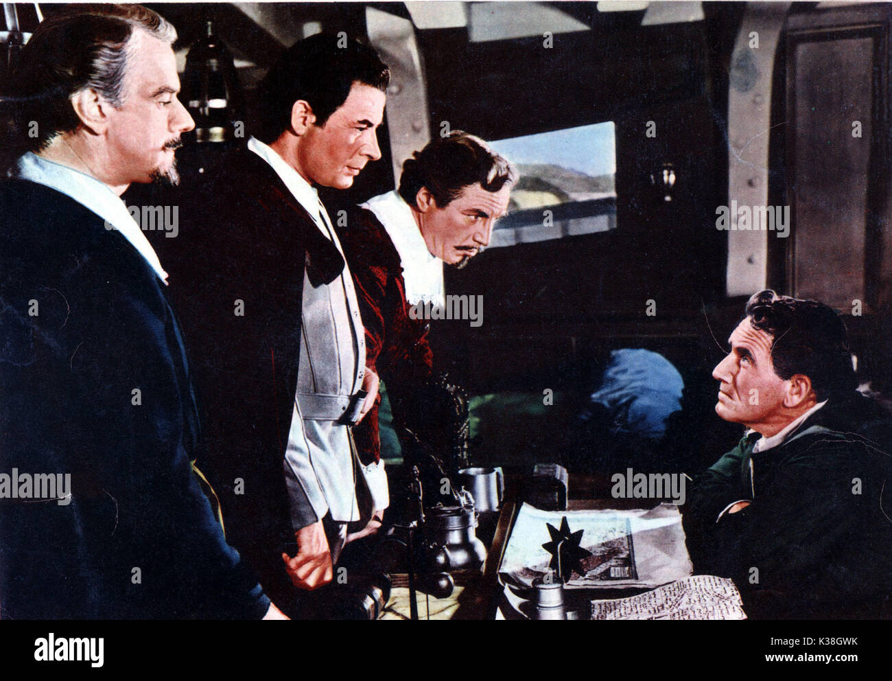 PLYMOUTH ADVENTURE nicht identifizierte, LEO GENN, wie William Bradford, LOWELL GILMORE als Edward Winslow und Spencer Tracy ALS CAPT. CHRISTOPHER JONES Datum: 1952 Stockfoto