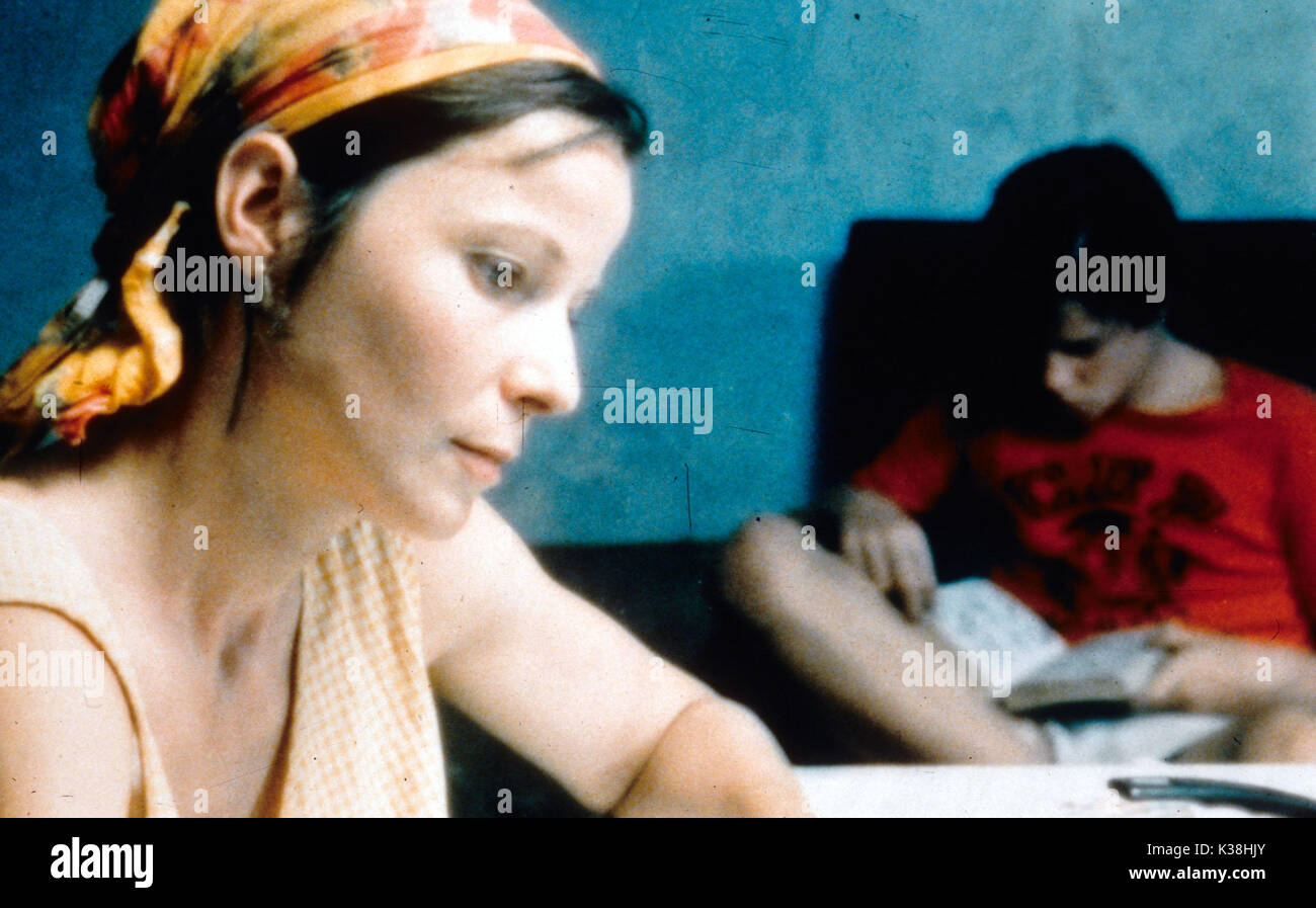 Y AURA-T-IL DE LA NEIGE A NOEL? [FR] [1996] aka wird es Schnee zu Weihnachten? DOMINIQUE REYMOND Datum: 1996 Stockfoto