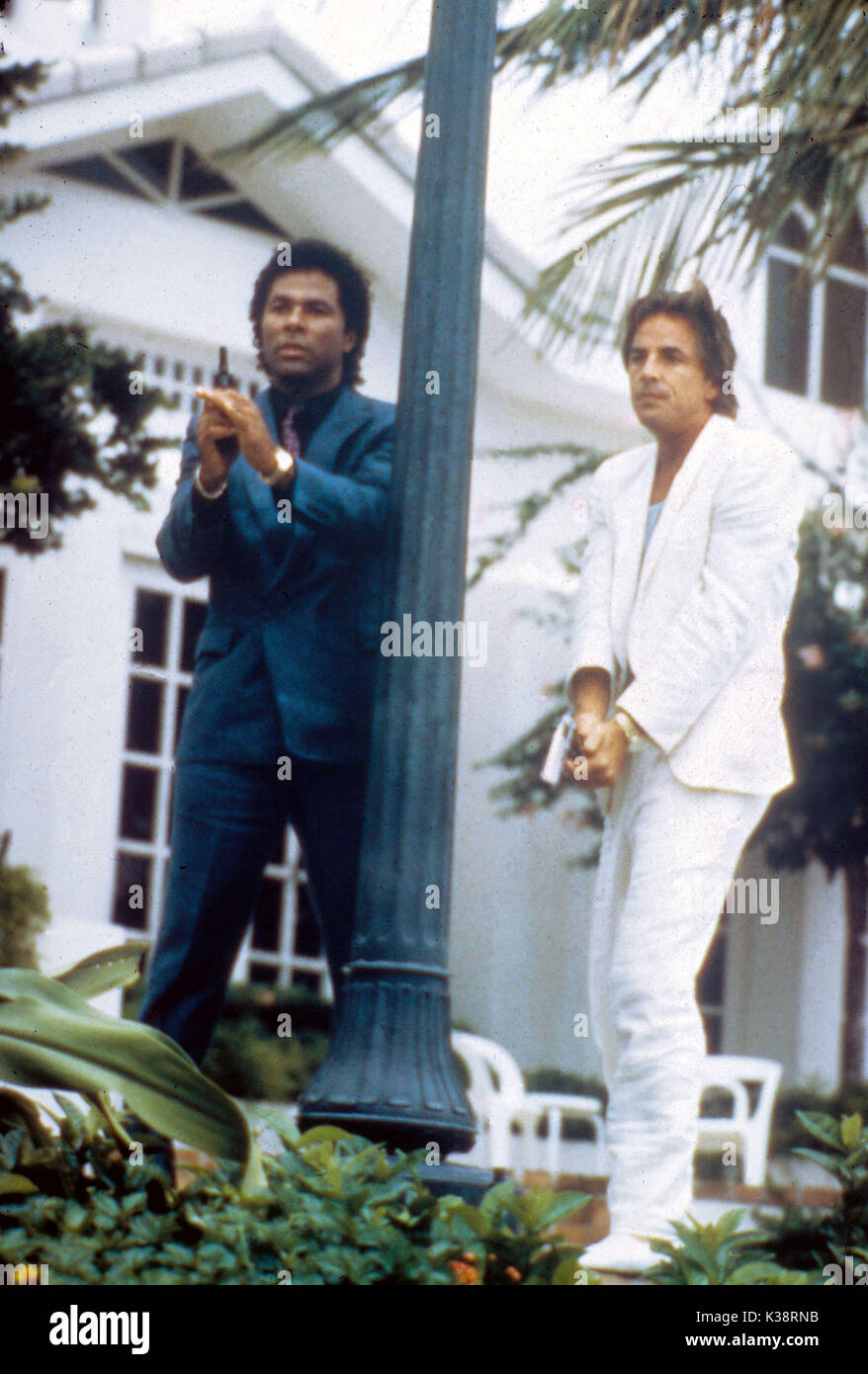 MIAMI VICE PHILIP MICHAEL THOMAS, DON JOHNSON Stockfoto
