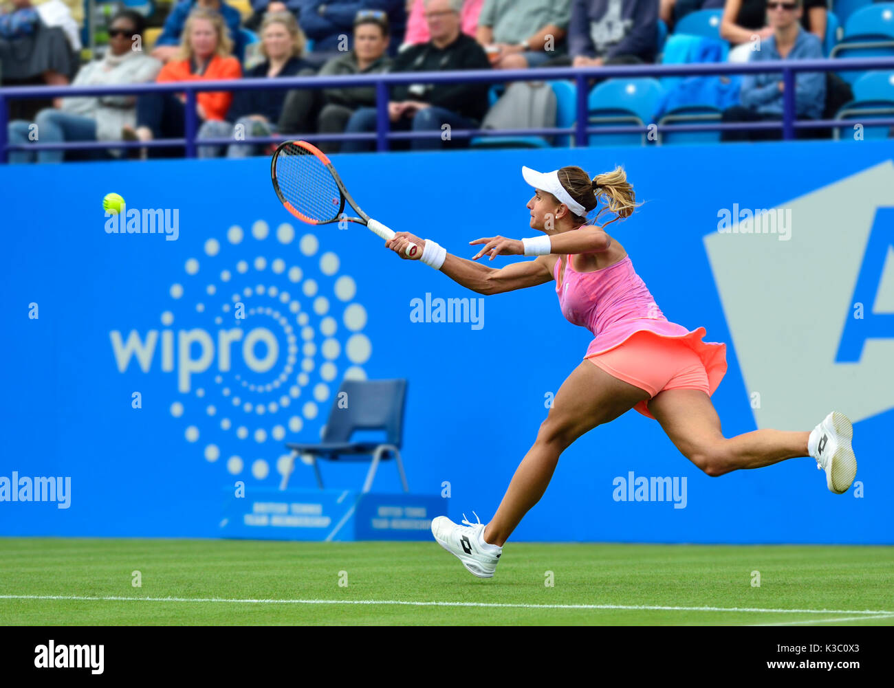 Lessia zurenko Fotos und Bildmaterial in hoher Auflösung Alamy