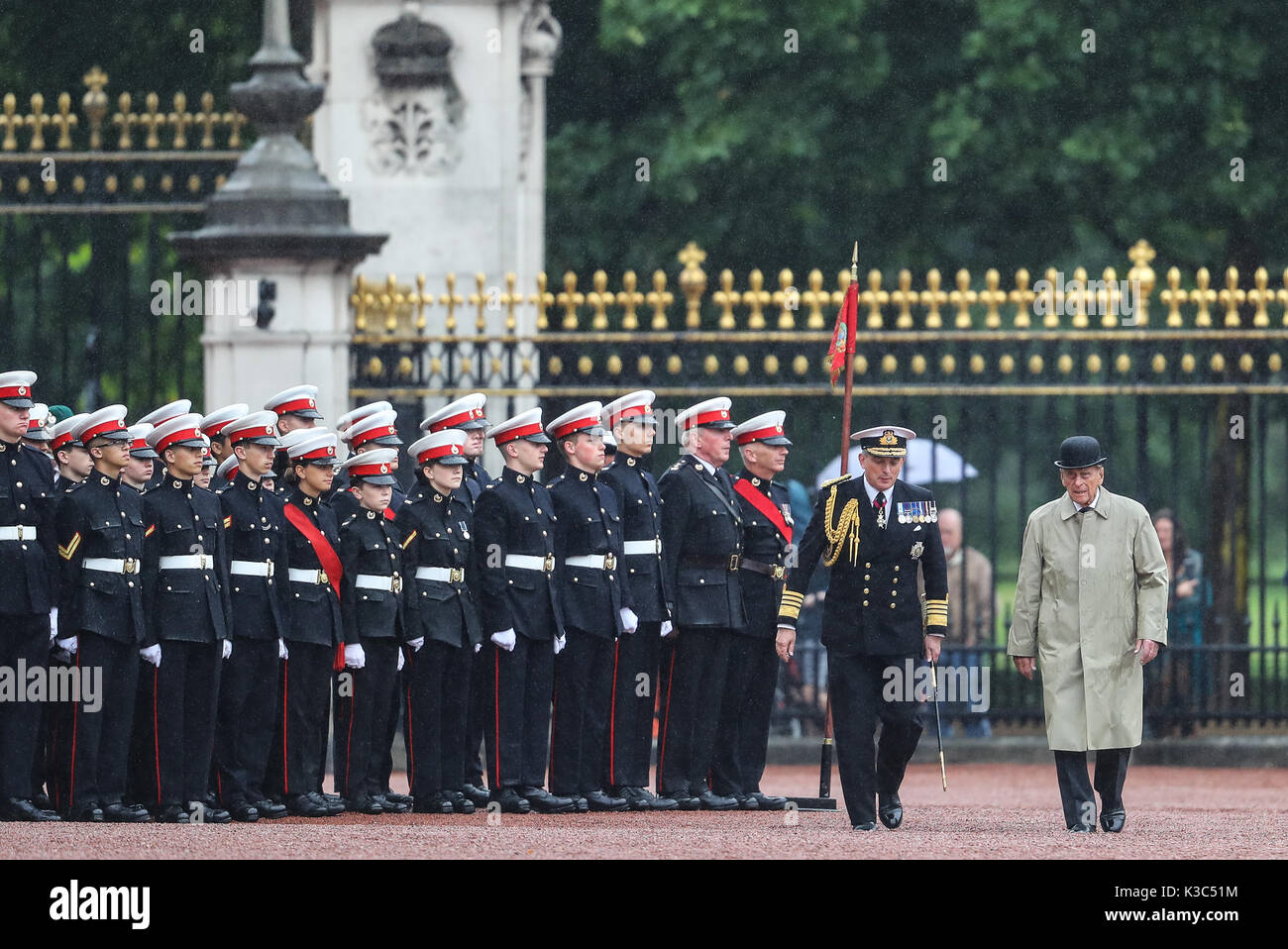 Der Herzog von Edinburgh besucht das Captain's Allgemeine Parade am Buckingham Palace. Dies ist die Duke's final Engagement, bevor er in den Ruhestand geht. Mit: Prinz Philip, Herzog von Edinburgh, Wo: London, Großbritannien Wann: 02 Aug 2017 Quelle: WENN.com Stockfoto