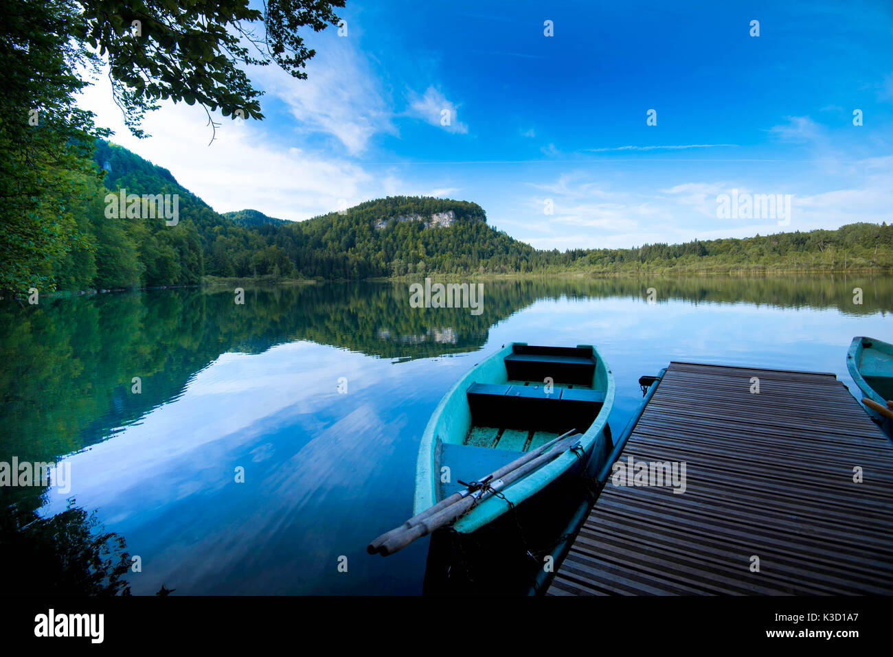 Schönen See Bonlieu im französischen Jura Stockfoto