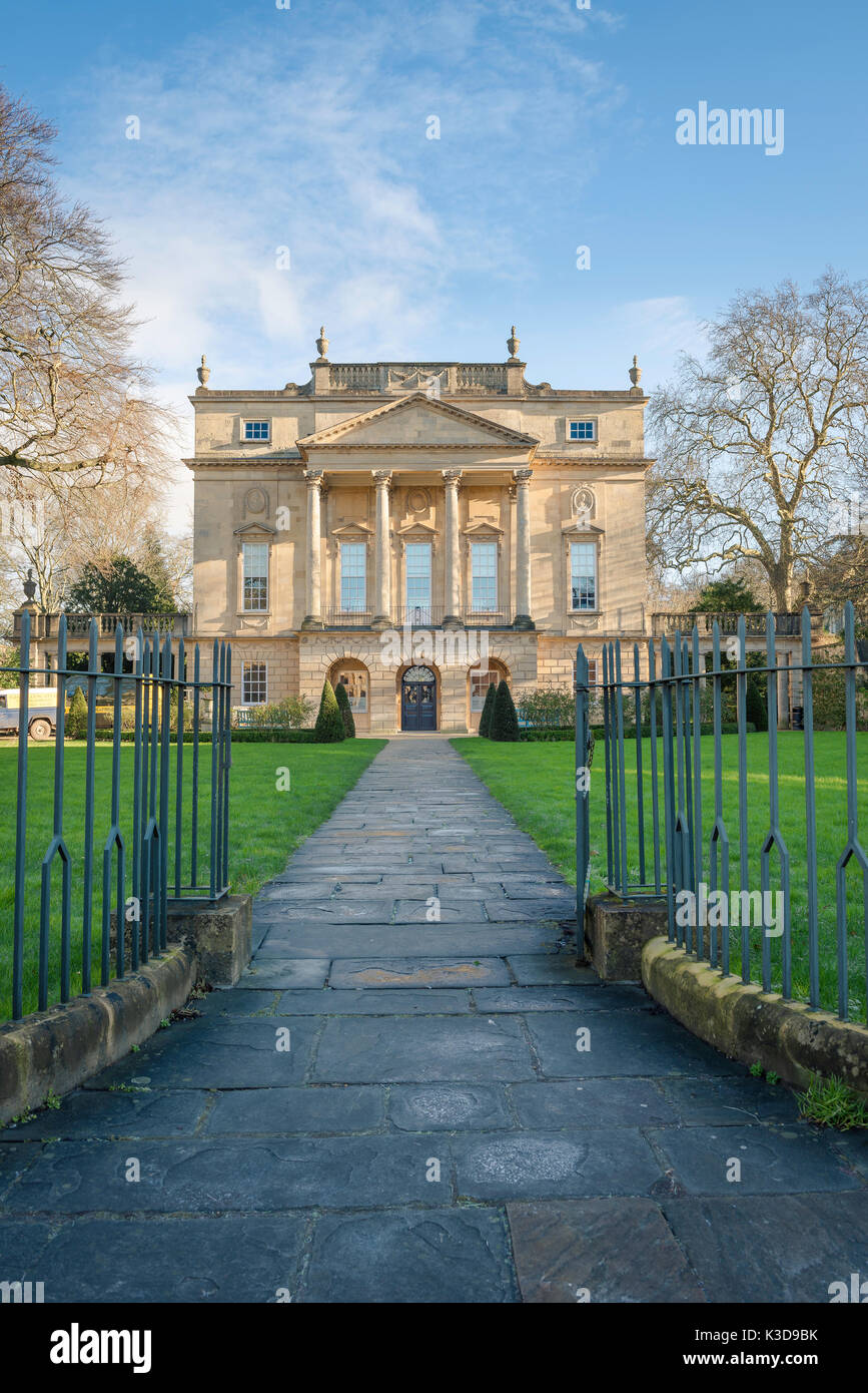 Badewanne UK Museum, die Holburne Museum in Bad, einem großen georgischen palladianischen Stil Gebäude, das heute umfangreiche Kunstgalerie der Stadt, Großbritannien enthält. Stockfoto