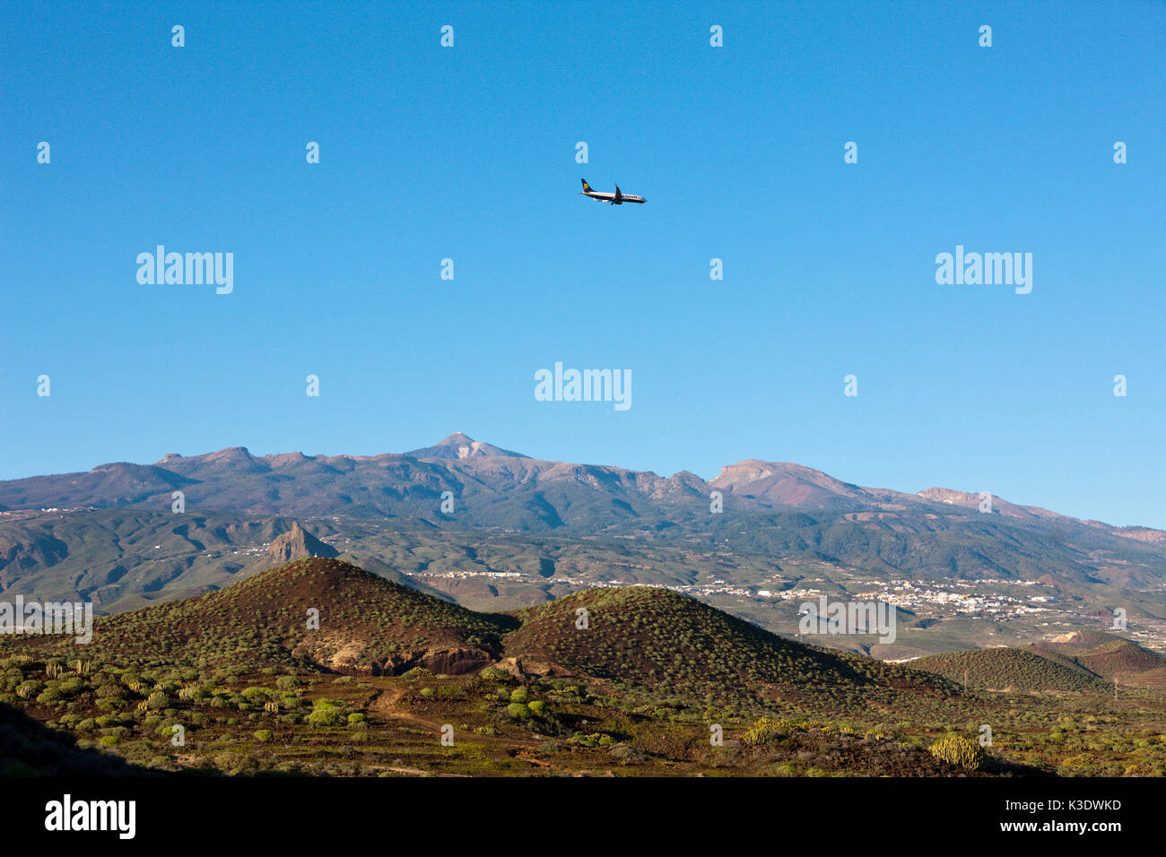 Flugzeug im Ansatz auf der Teneriffa Süd, Teneriffa, Kanaren, Spanien, Stockfoto