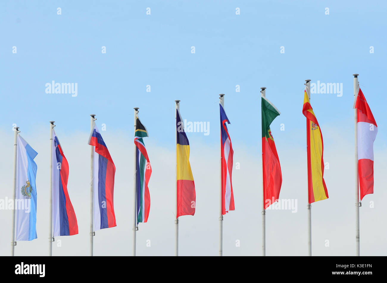 Österreich, Steiermark, Schladming, Ski WM, Ski Stadium, Nationalflaggen, Stockfoto
