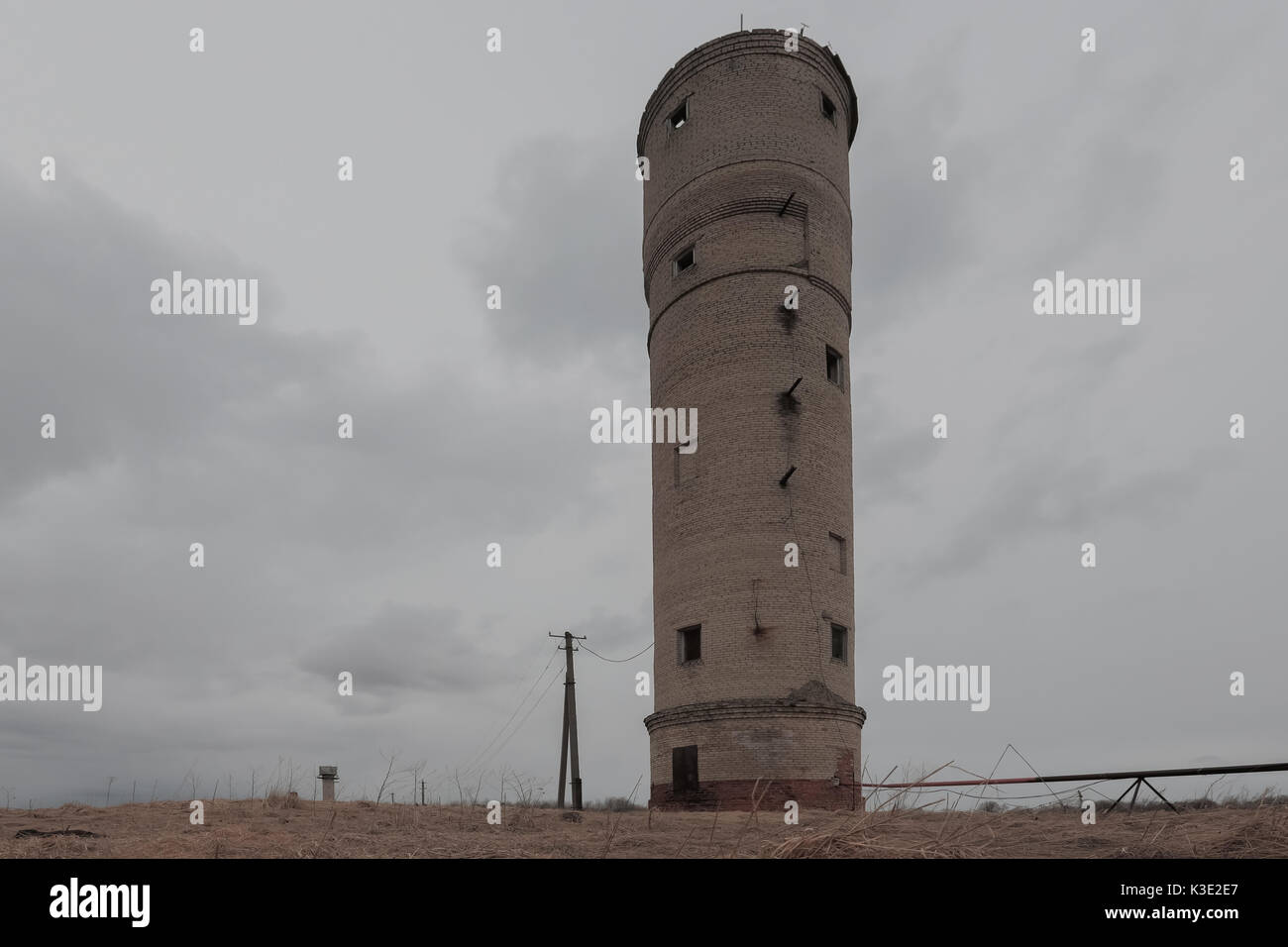 Alten, verlassenen brick Wasserturm Stockfoto