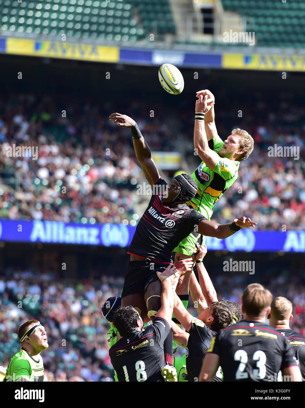 London, Großbritannien. 02 Sep, 2017. Während Aviva Premiership Rugby Sarazenen vs Northampton Saints Twickenham Stadion am Samstag, den 02. September 2017. LONDON ENGLAND. Credit: Taka G Wu Credit: Taka Wu/Alamy leben Nachrichten Stockfoto