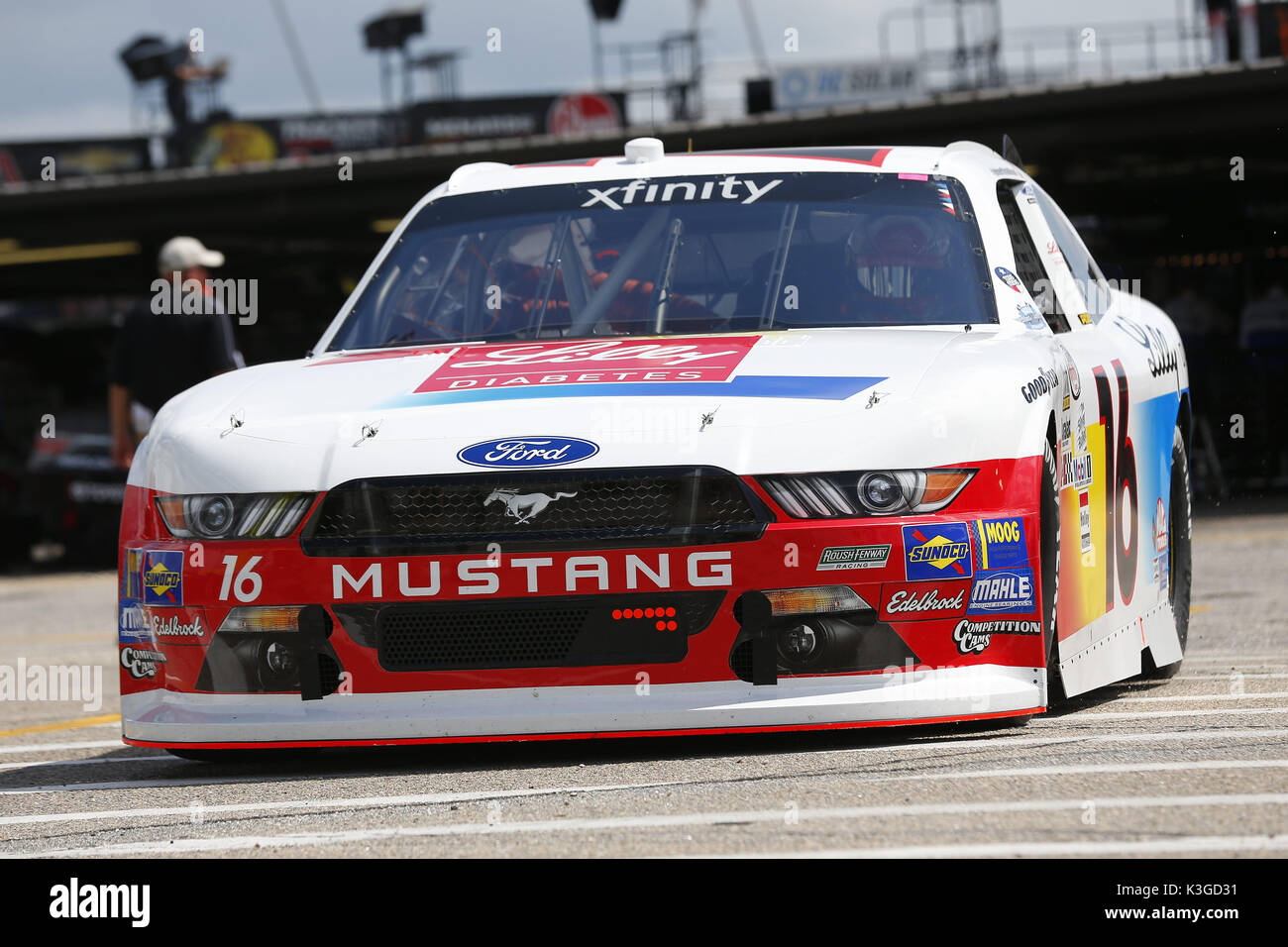 Darlington, South Carolina, USA. 1. Sep 2017. September 01, 2017 - Darlington, South Carolina, USA: Ryan Reed (16) nimmt zu dem Titel für den Sport Clips Haarschnitte VFW 200 bei Darlington Raceway in Darlington, South Carolina zu üben. Credit: Justin R. Noe Asp Inc/ASP/ZUMA Draht/Alamy leben Nachrichten Stockfoto