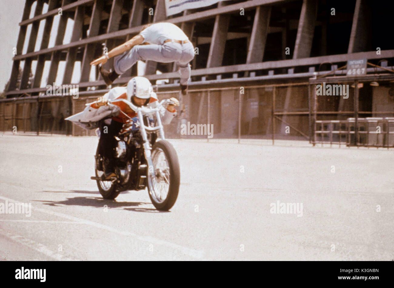 VIVA KNIEVEL! Datum: 1977 Stockfoto