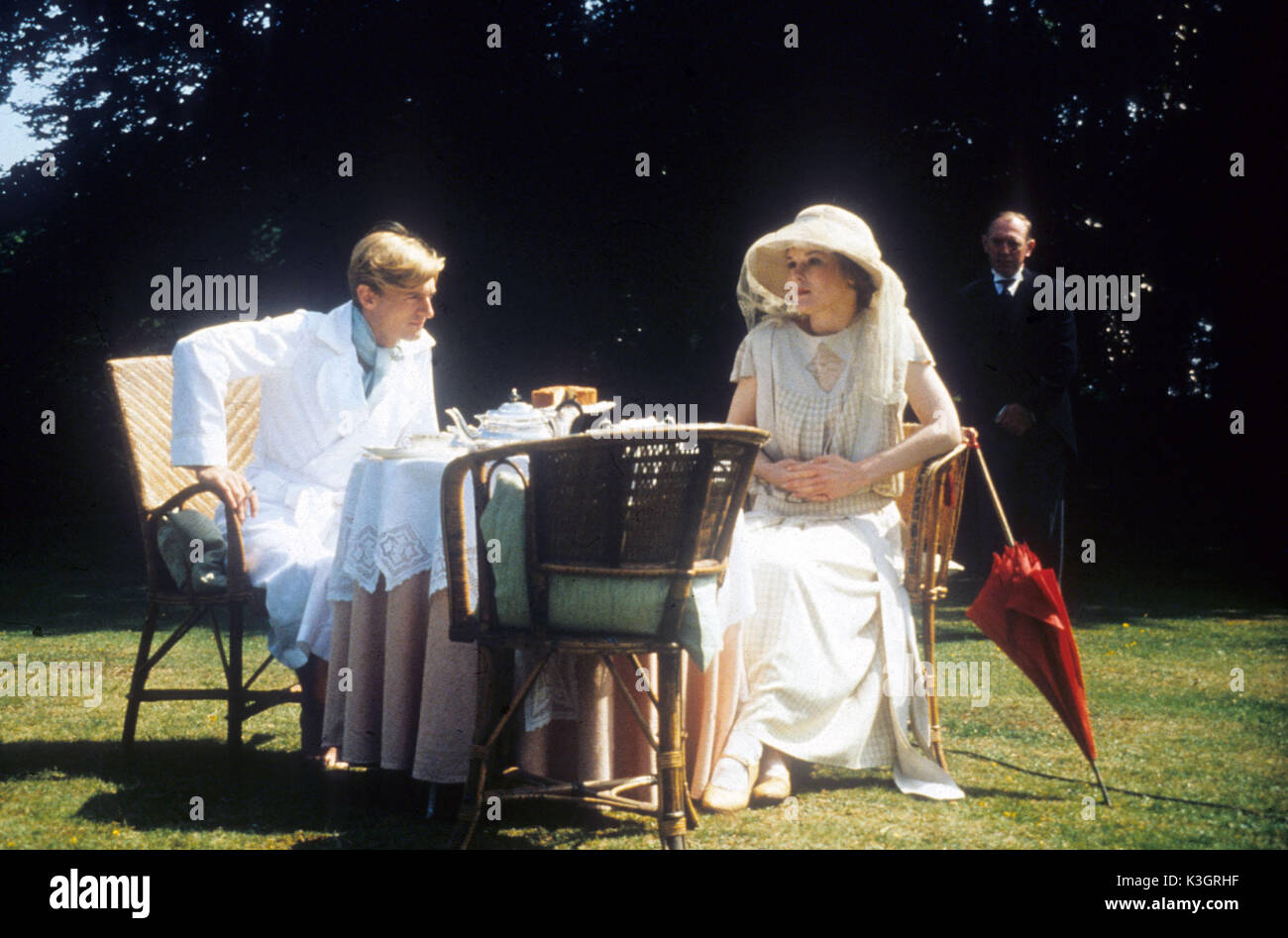 Wagen NIGEL HAVERS, ALICE KRIGE Datum: 1981 Stockfoto