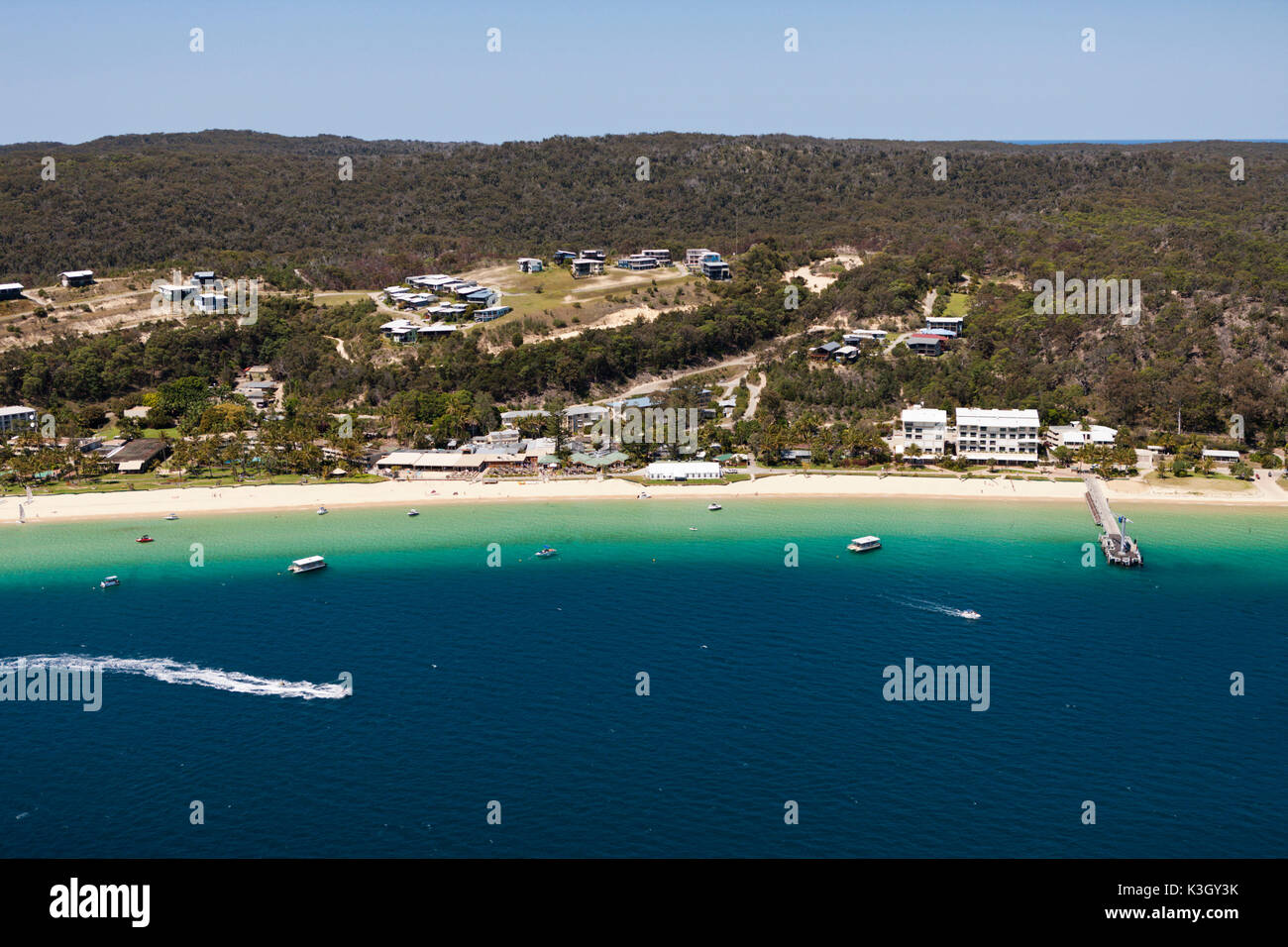 Luftbild des Tangalooma Beach, Moreton Island, Brisbane, Australien Stockfoto