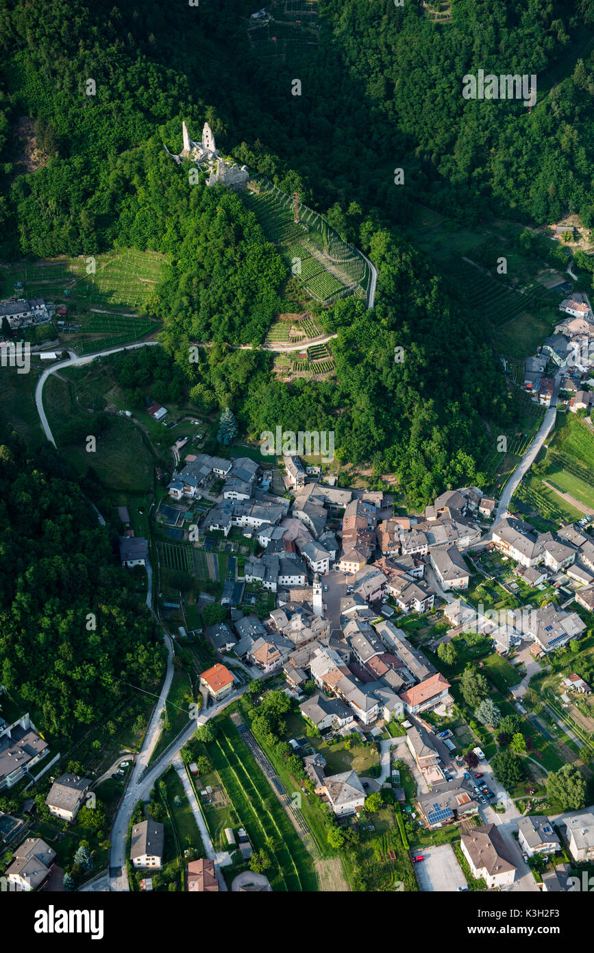 Levico, Selva, Bergdorf, Luftbild, Valsugana, Trentino, Italien Stockfoto