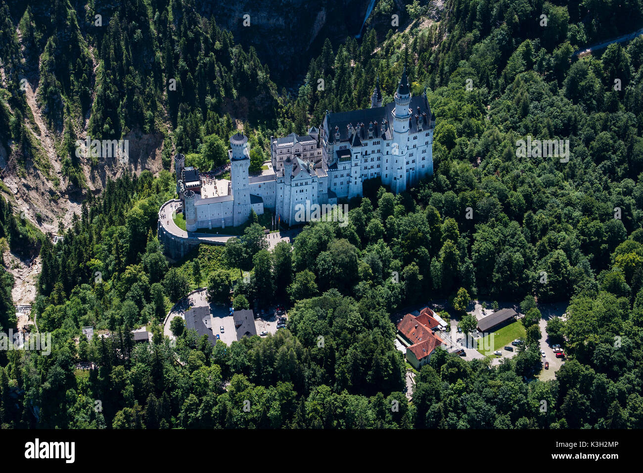 Schloss Neuschwanstein, Hohenschwangau bei Füssen, der Marien Brücke, Luftbild, Allgäu, Bayern, Deutschland Stockfoto