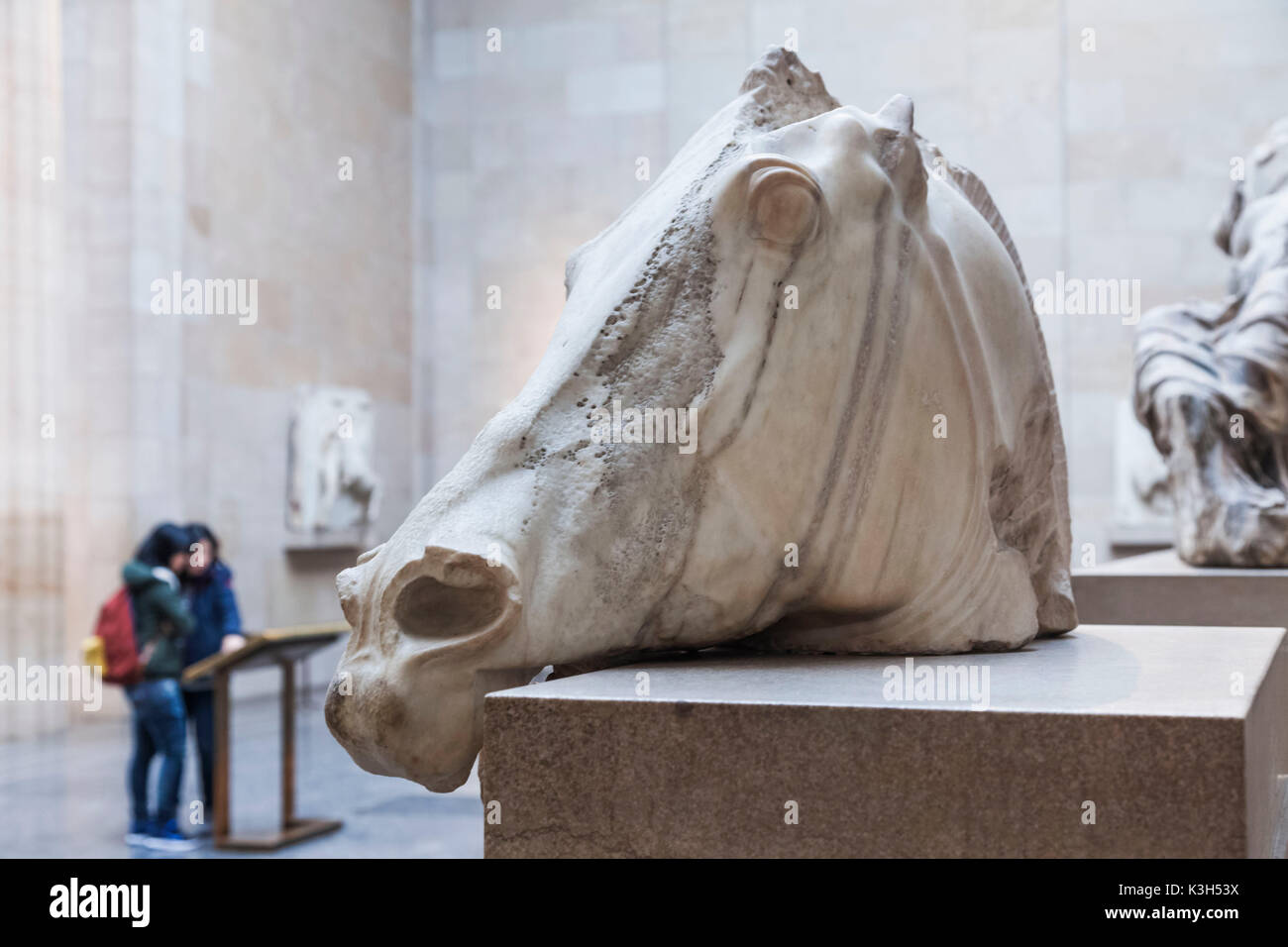 England, London, British Museum, Elgin Marbles, Leiter eines Pferdes vom Wagen der Mondgöttin Selene Stockfoto