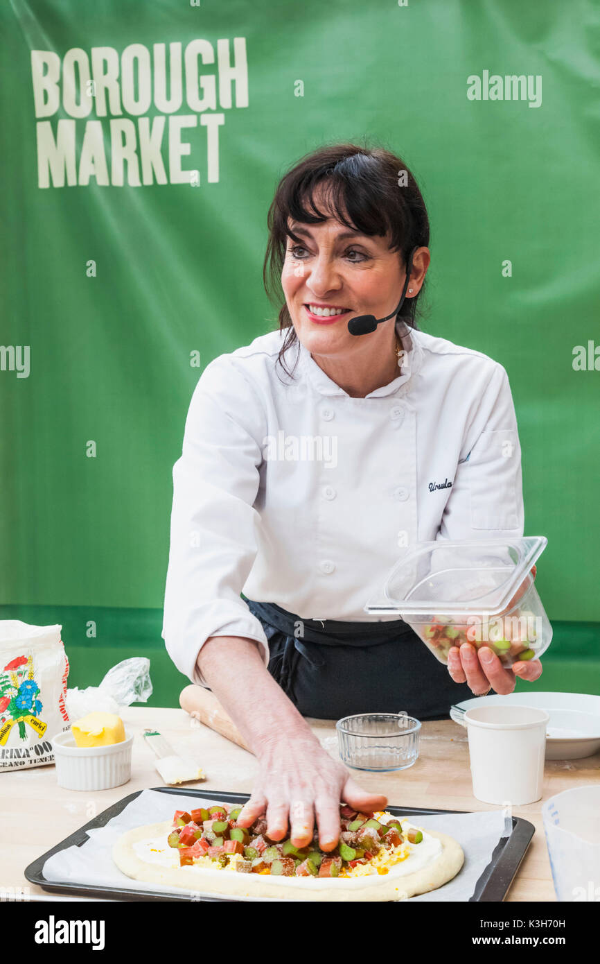 England, London, Southwark, Borough Market, Kochen Demonstration Stockfoto
