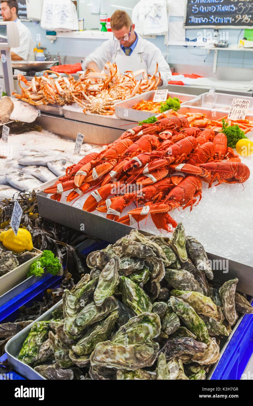 Vereinigtes Königreich, Kanalinseln, Jersey, St.Helier, Fischmarkt, Meeresfrüchte-Anzeige Stockfoto