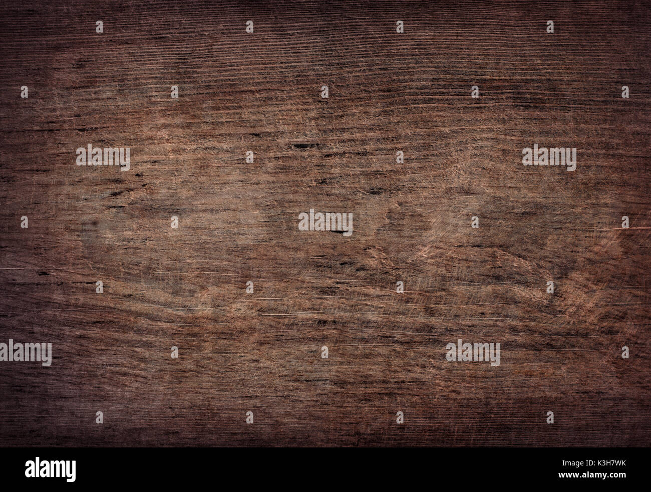 Dunkle zerkratzt Grunge Schneidebrett. Stockfoto