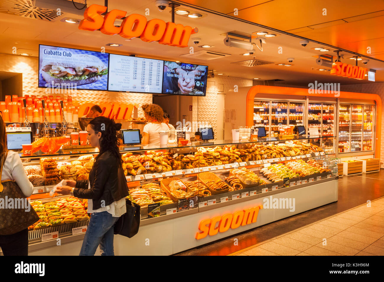 Deutschland, Bayern, München, Scoom Bäckerei und Sandwich Shop Stockfoto