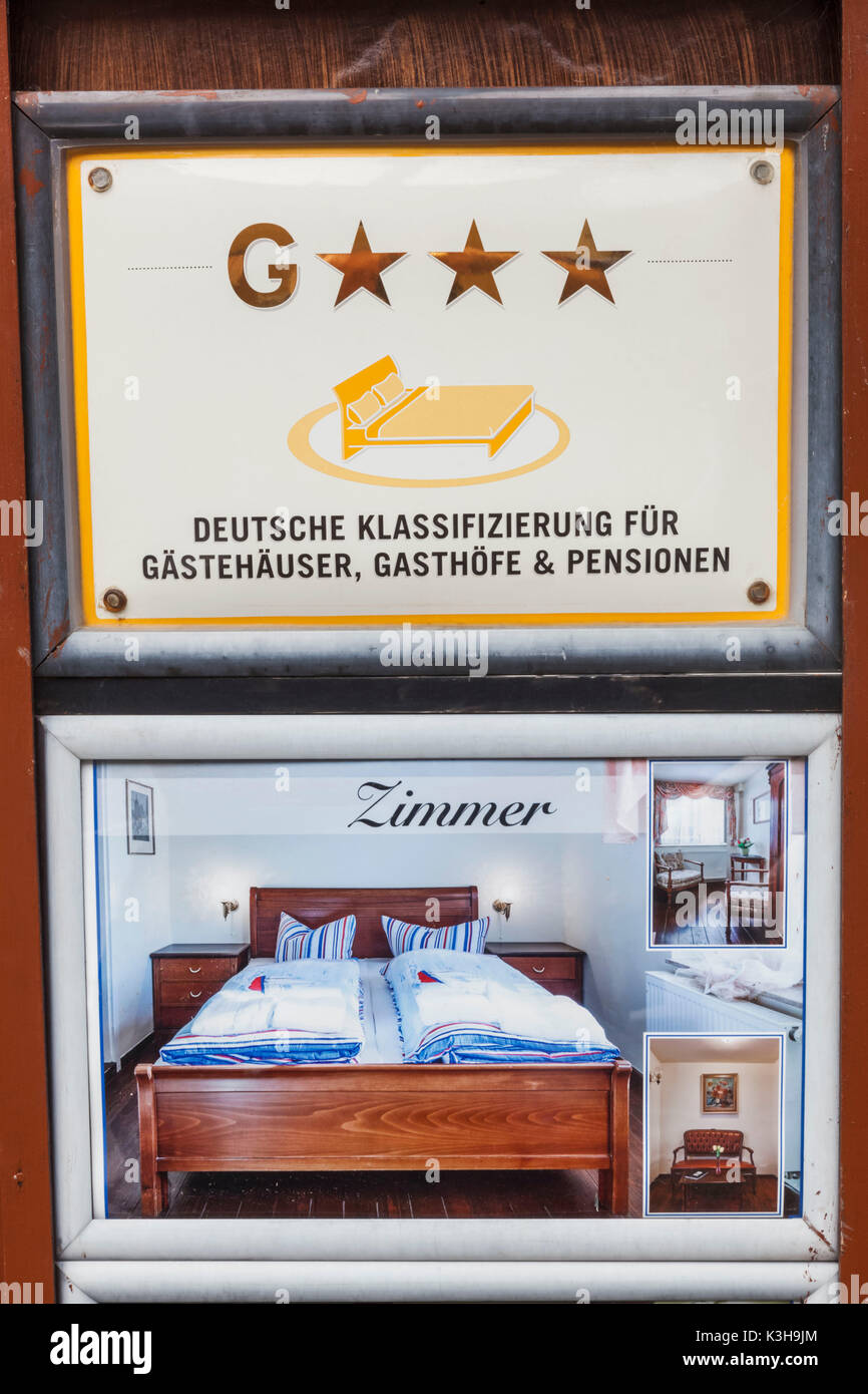 Deutschland, Bayern, romantische Straße, Rothenburg-Ob-der-Tauber Pension Schild Stockfoto