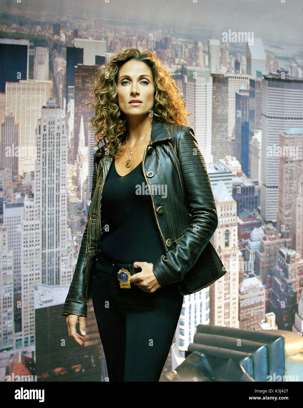 CSI NY aka CSI NEW YORK MELINA KANAKAREDES als Det. Stella Bonasera