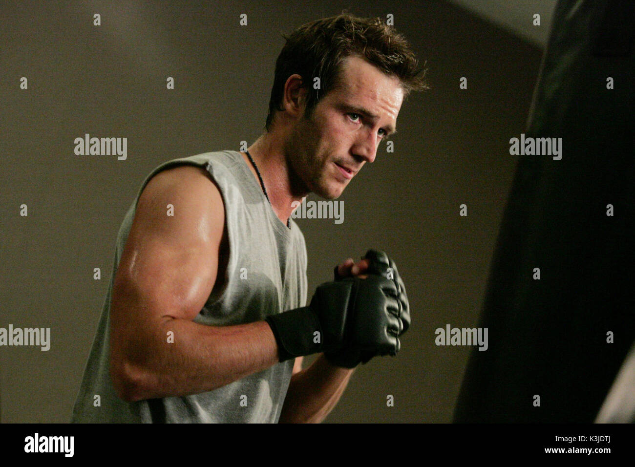 ALIAS Season 4: Episode 1, Nur befugtes Personal MICHAEL VARTAN ALIAS Stockfoto