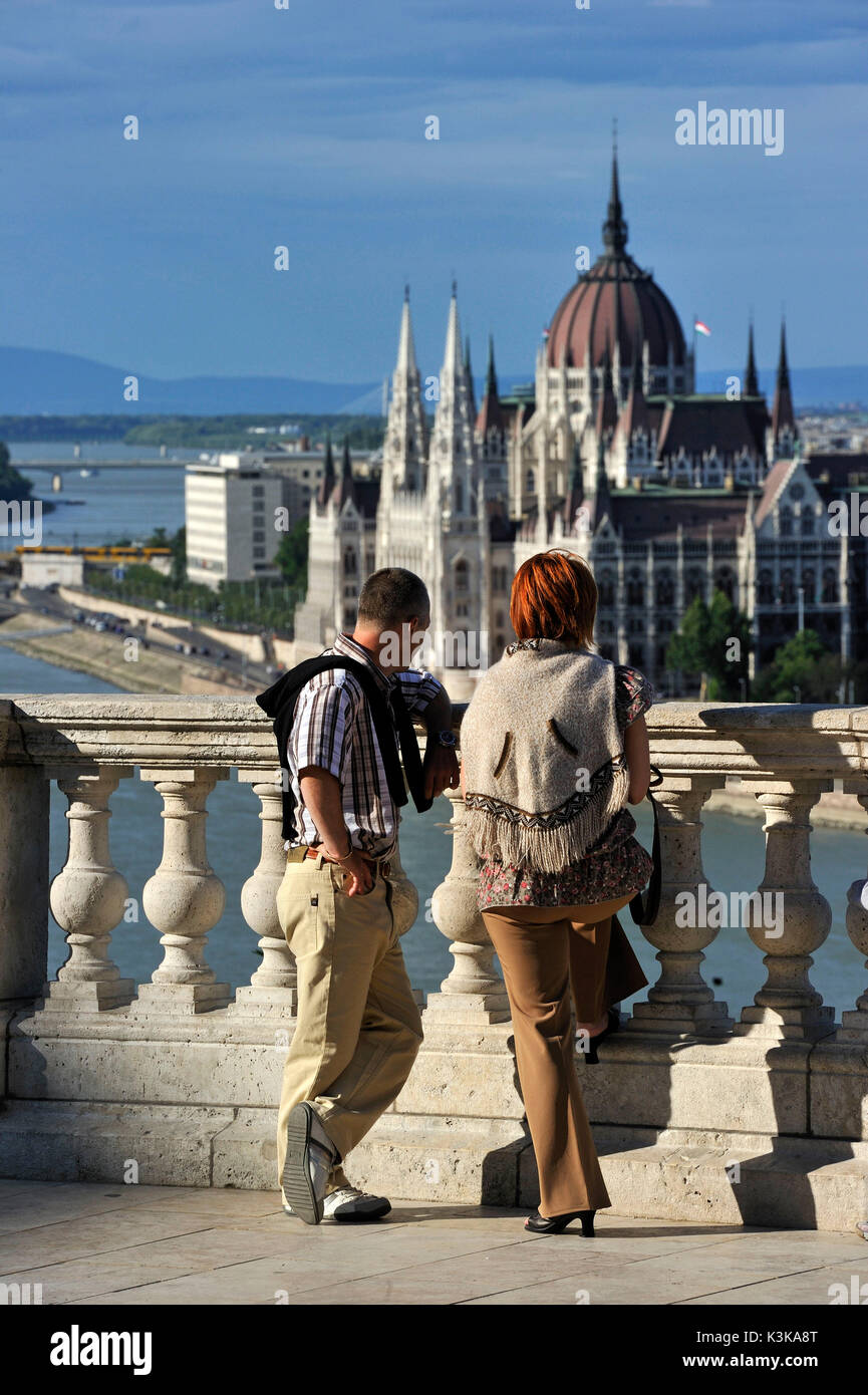 Ungarn, Budapest, Panorama auf die Donau und das Parlament vom Königlichen Palast an der Buda Hügel liegt, als Weltkulturerbe von der UNESCO Stockfoto