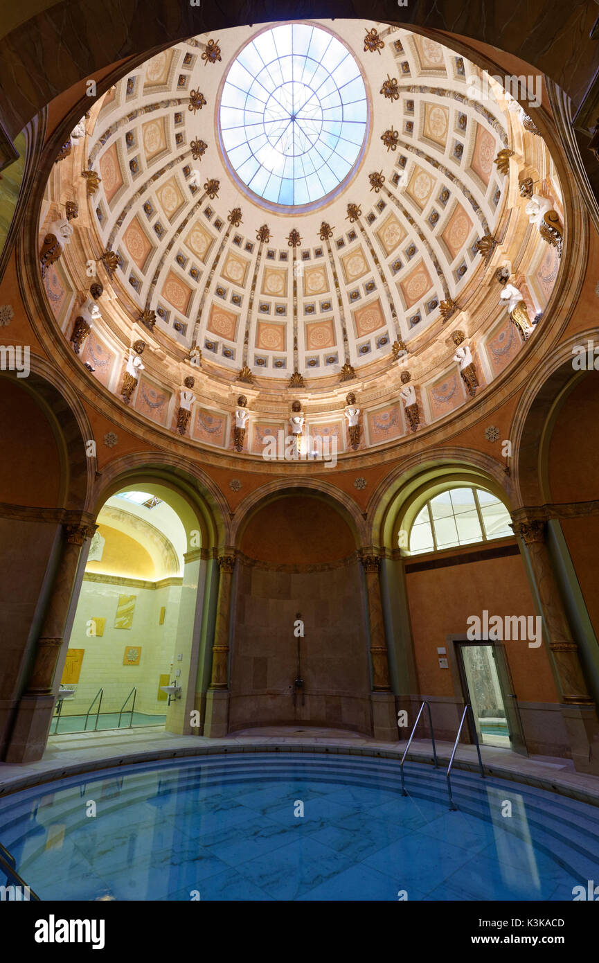 Deutschland, Baden-Württemberg, Schwarzwald, Baden-Baden, Friedrichsbad, die Kuppel Stockfoto