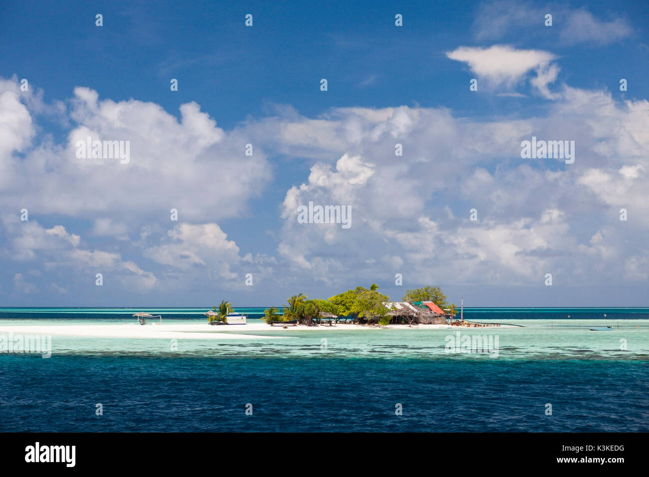 Picknick-Insel Vashugiri, Felidhu Atoll, Malediven Stockfoto