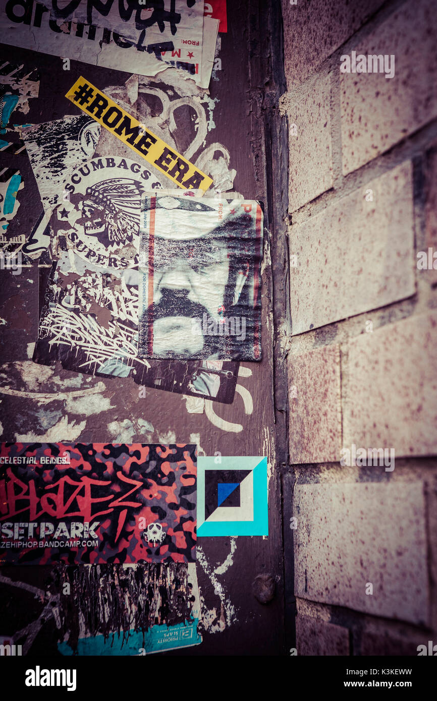 Wand des stcikers, ads und Lemmy, Manhatten, New York, USA Stockfoto