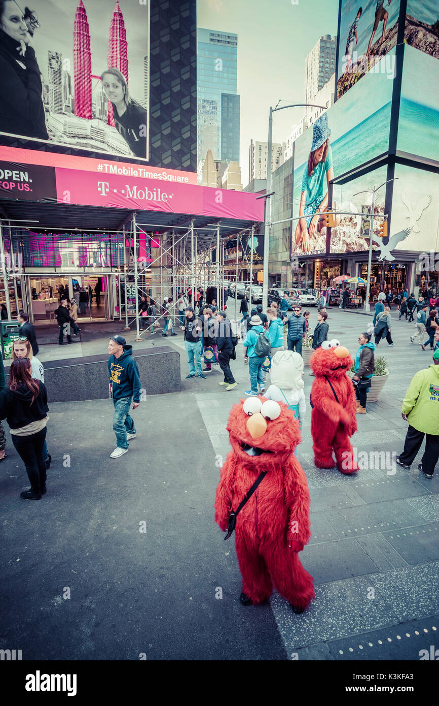 Werbung, Marketing, Elmo, Ads auf den Time Square, Architektur, Wolkenkratzer, Streetview, Manhatten, New York, USA Stockfoto