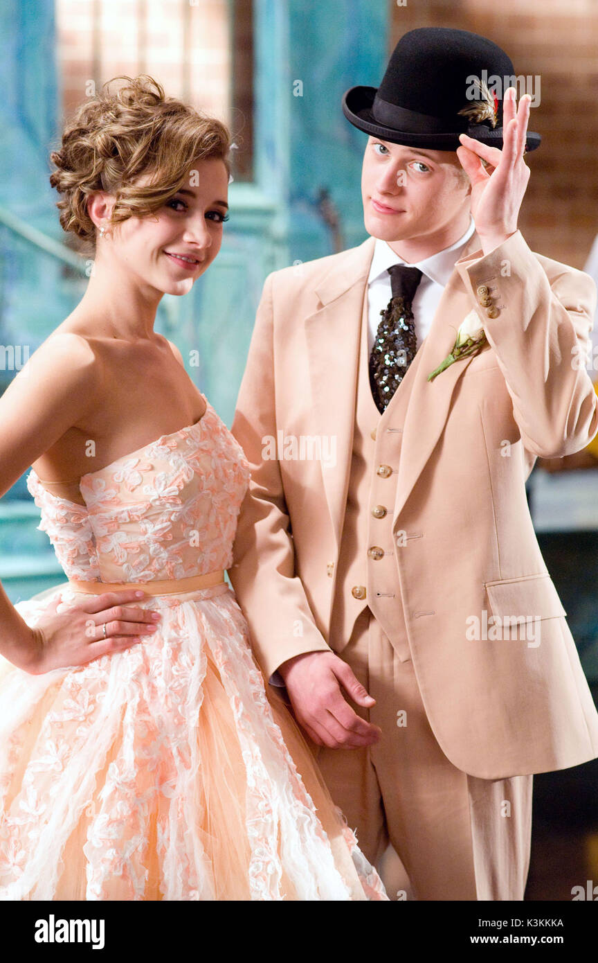HIGH SCHOOL MUSICAL 3: SENIOR YEAR OLEYSA RULIN als Kelsi Nielson, LUCAS GRABEEL als Ryan Evans Datum: 2008 Stockfoto