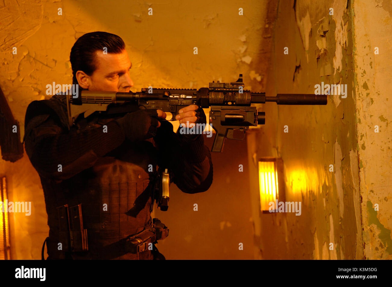 PUNISHER: WAR ZONE RAY STEVENSON Punisher: War Zone Datum: 2008 Stockfoto