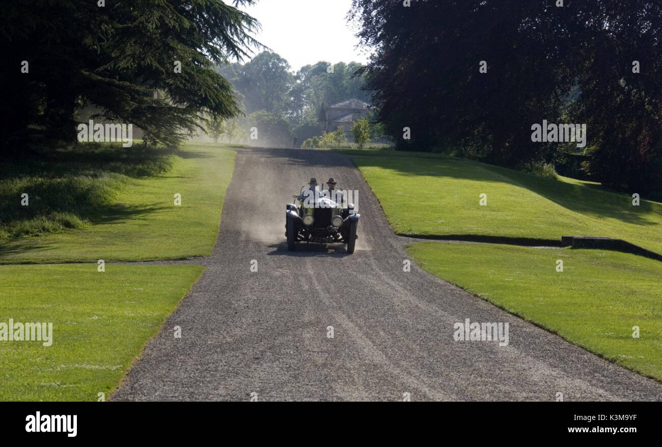 BRIDESHEAD REVISITED MATTHEW GOODE wie Charles Ryder, BEN WHISHAW als Sebastian Flyte Brideshead revisited Matthew Goode wie Charles Ryder, BEN WHISHAW als Sebastian Flyte Datum: 2008 Stockfoto