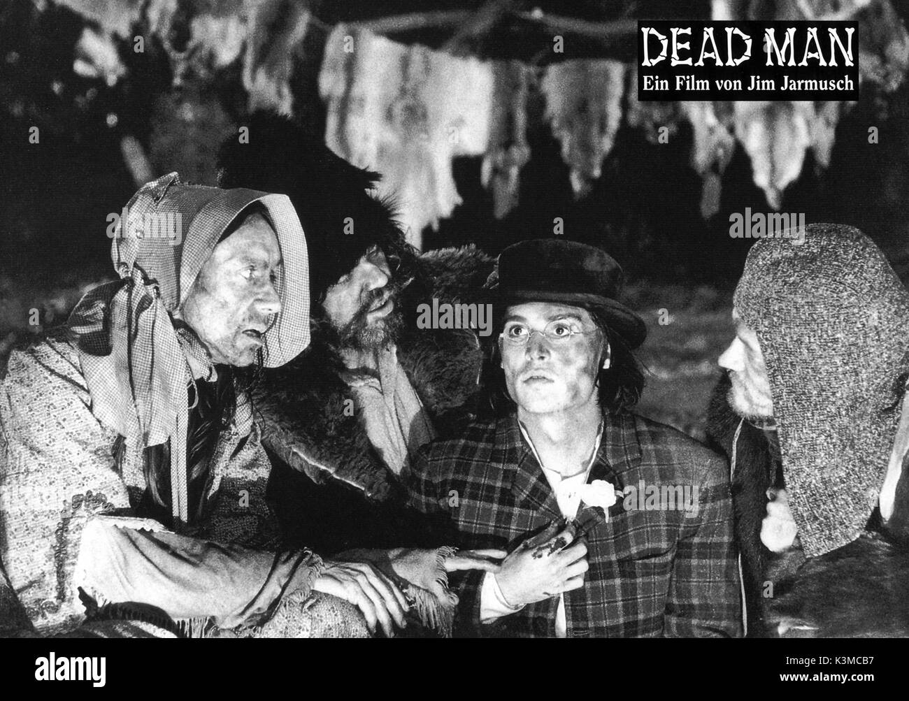 Toter Mann [US/GER/JAP 1993] aka JIM JARMUSCHS DEAD MAN Johnny Depp als William Blake [center] Datum: 1993 Stockfoto