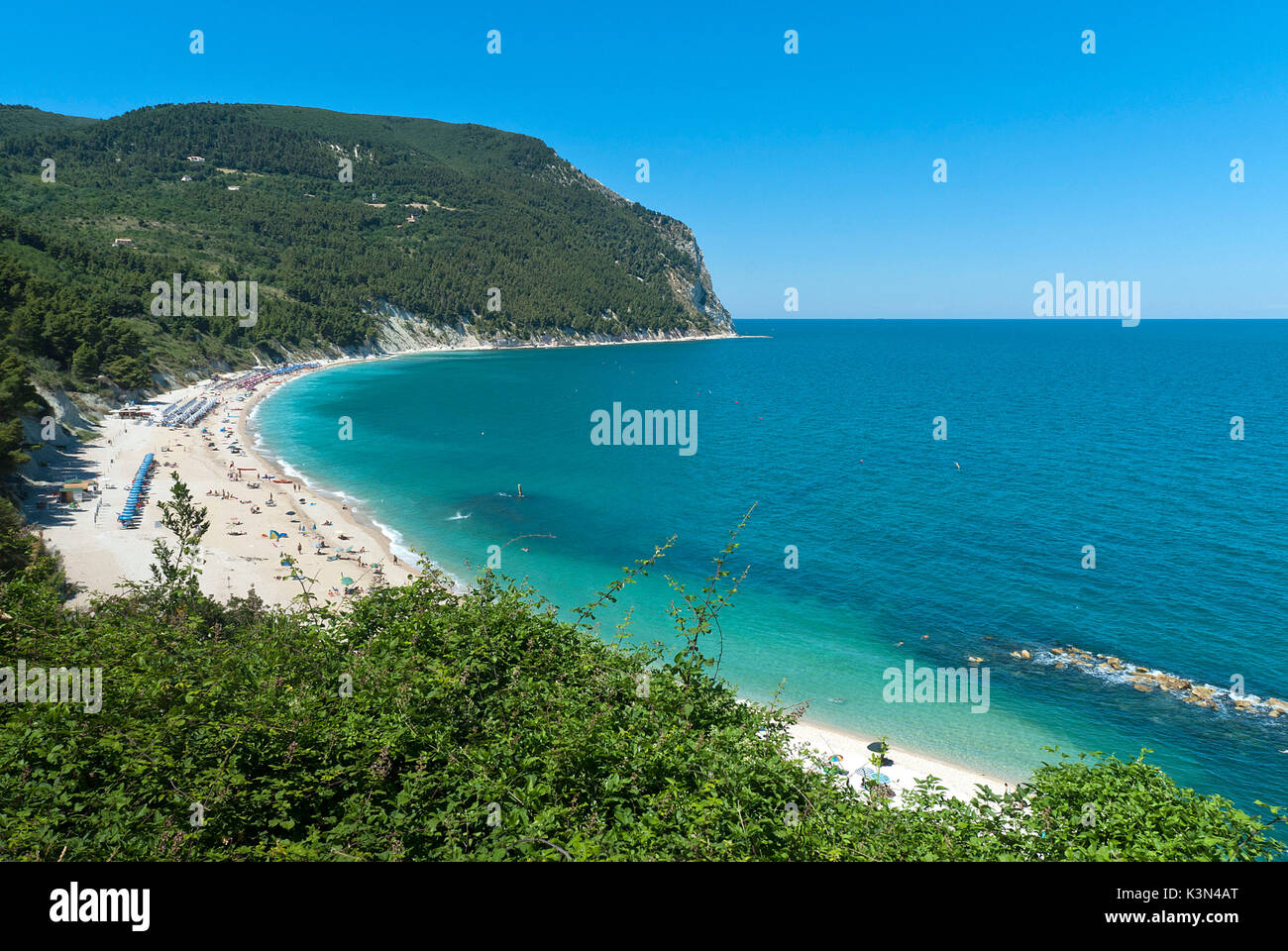 Sirolo Marken Italien Der Strand Von San Michele Ist Ein Teil Der sirolo-marken-italien-der-strand-von-san-michele-ist-ein-teil-der