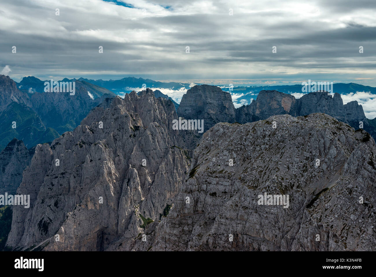 Pizzon, Monti del Sole, Dolomiten, Venetien, Italien. Die Monti del Sole Stockfoto