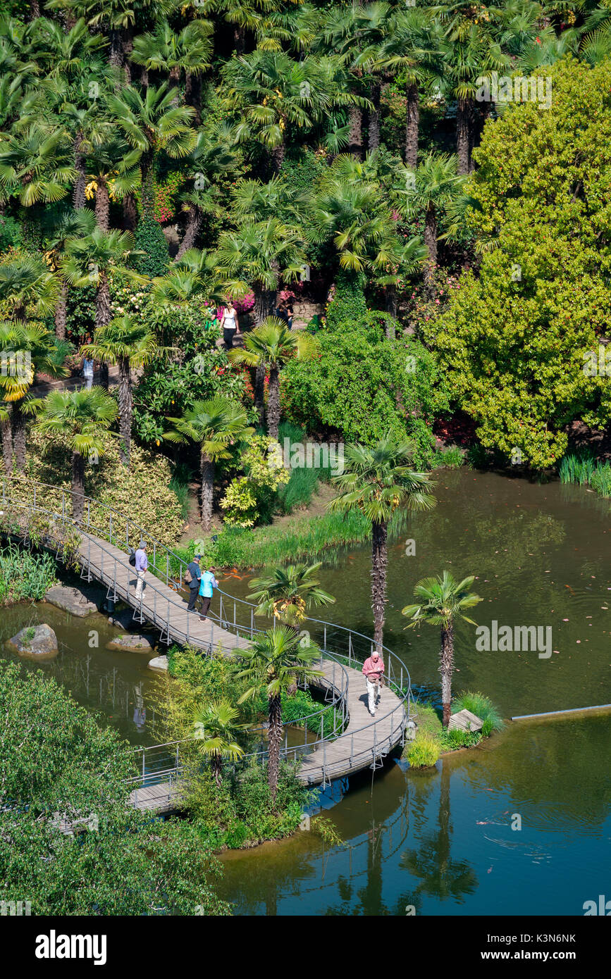Meran, Südtirol, Italien. Die Wasser- und Terrassengärten, die in den Gärten von Schloss Trauttmansdorff in Meran. Stockfoto