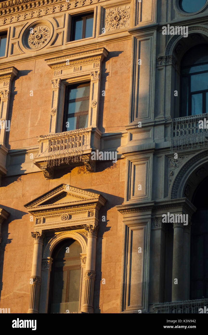 Paläste in der Piazza del Duomo (Mailand, Lombardei, Italien) Stockfoto